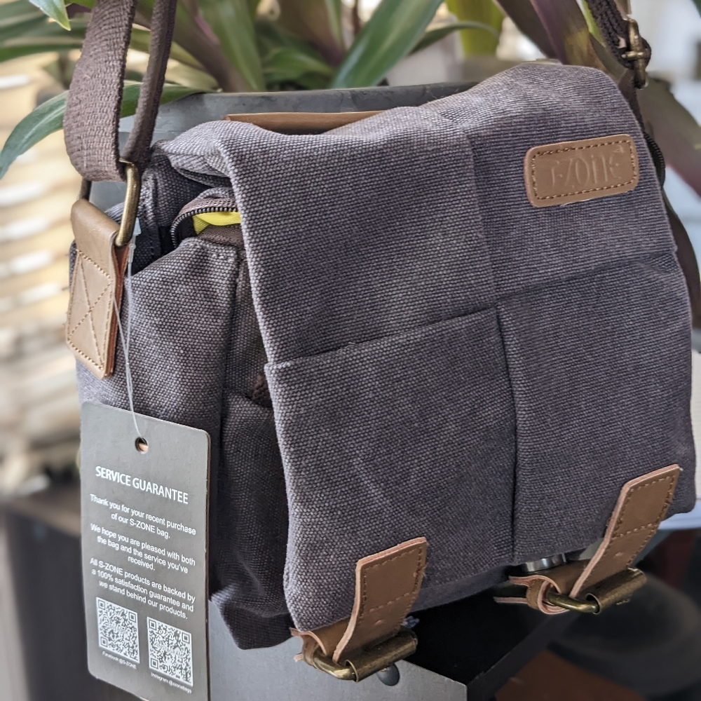 NWT insulated canvas s-zone crossbody bag